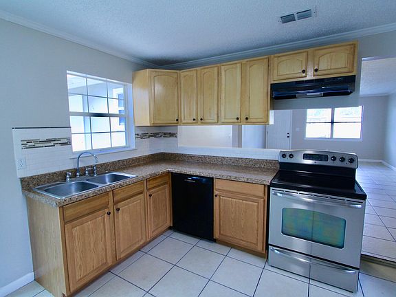 4th image of 346 Cottonwood Ln