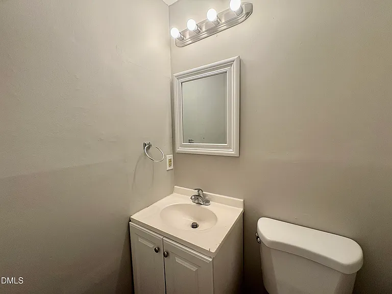 1100 Savannah Dr — Photo 21