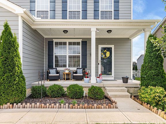 4th image of 258 Glemsbury Dr