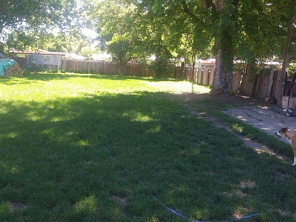 2nd image of 4305 Summers Ln