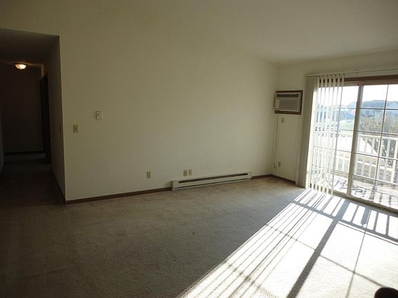4th image of 50-68 S Mountin Dr #291