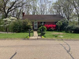 1059 Crest Dr, Crescent, PA 15046