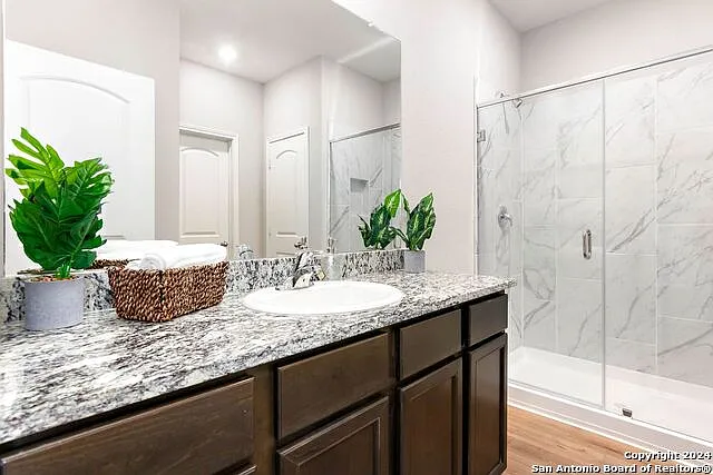 9219 Bennett Frst — Photo 14