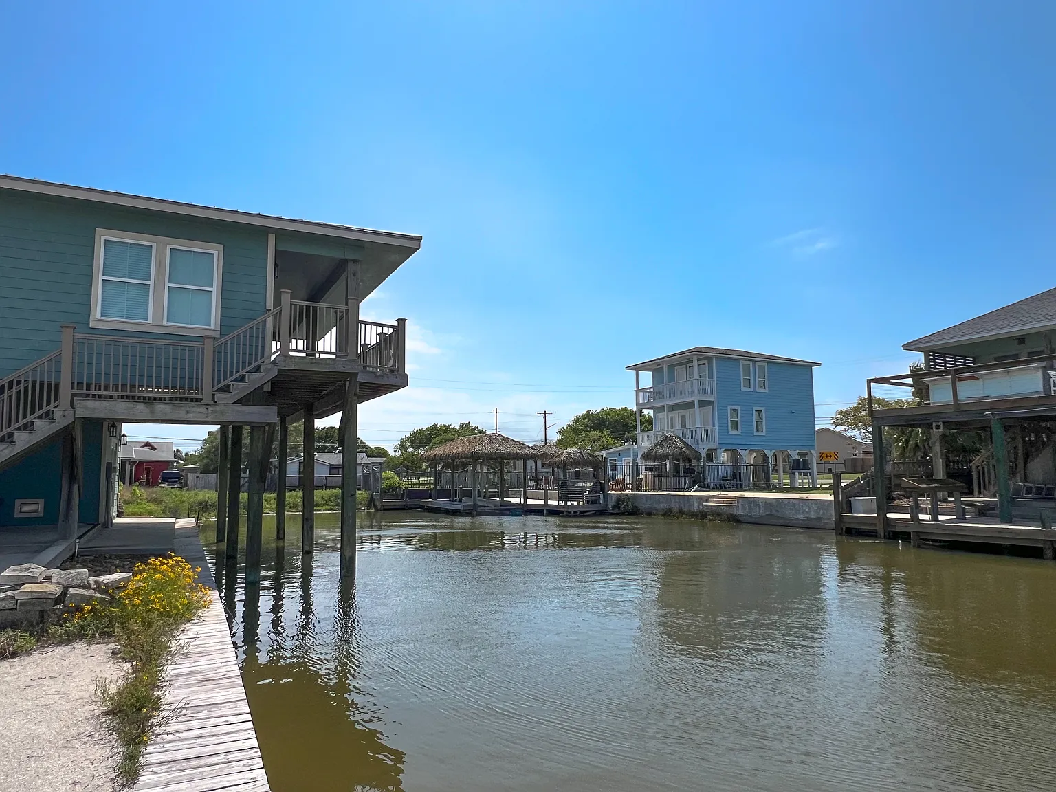 3 bed, 2492 sqft, $4,600 — Photo 3