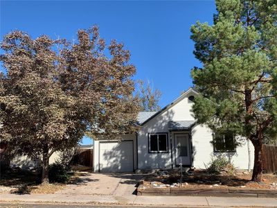 17483 E Chenango Dr, Aurora, CO, 80015