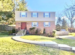 114 Oakhurst Rd, Pittsburgh, PA 15215