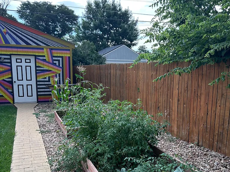 3520 Magnolia St — Photo 41