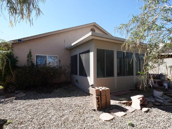 9115 Port Rd NW, Albuquerque, NM 87121