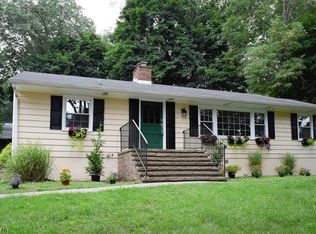 22 Summit Rd, Sparta, NJ 07871