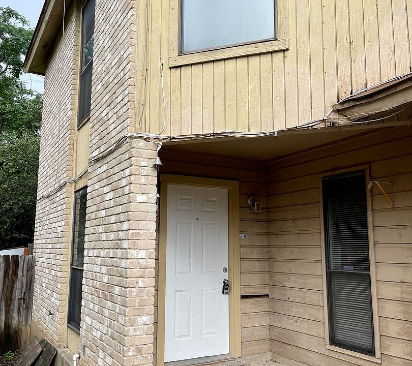 1st image of 11711 Whisper Valley St
