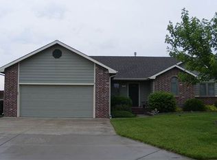 3102 Cannery Row, Dodge City, KS 67801