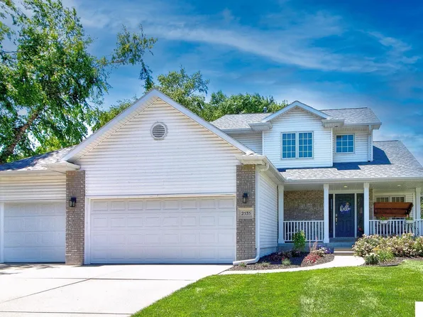2535 Shaunte Ct, Lincoln, NE 68507