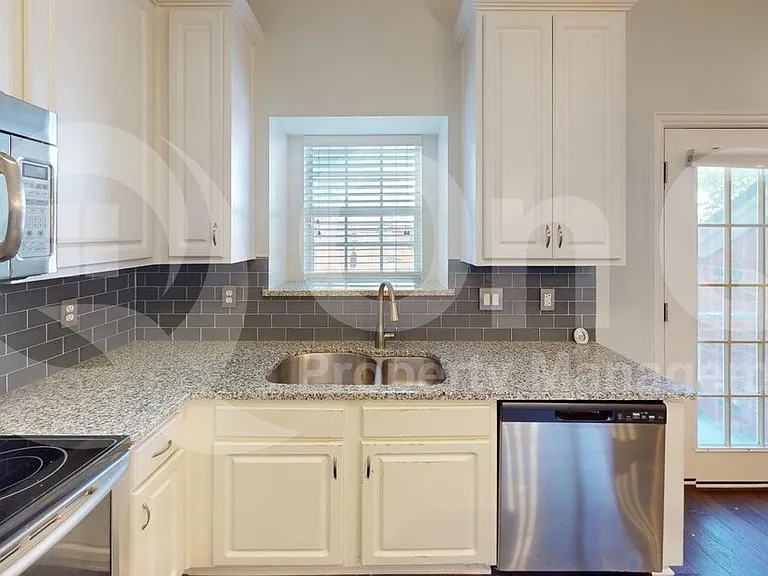 18240 Midway Rd #1204 — Photo 11