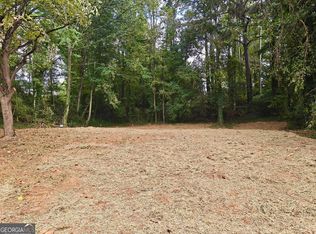 4043 McKinley Dr, Snellville, GA