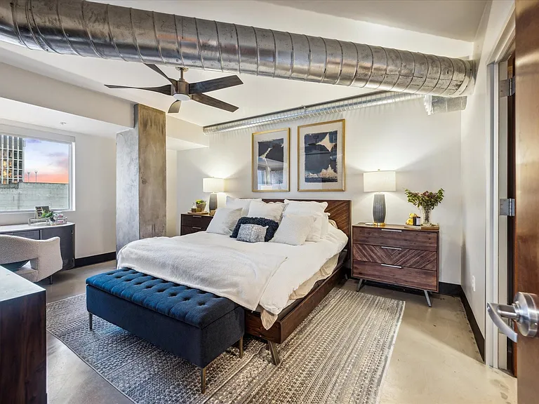 800 Brazos St #1007 — Photo 9
