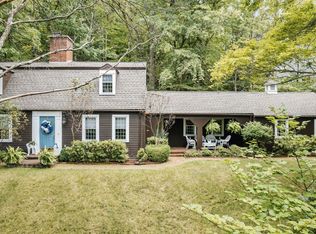 2176 E Hamton Rd, Binghamton, NY 13903