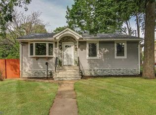 401 River Rd, Rahway, NJ 07065