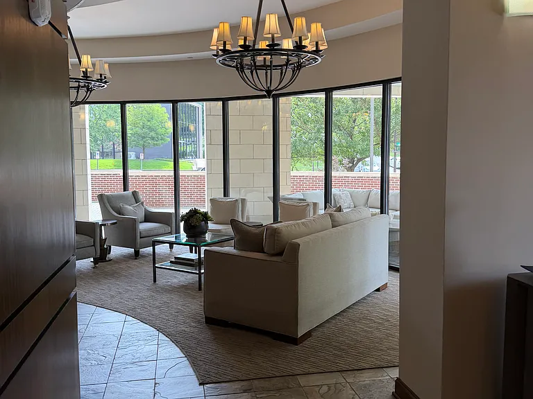 2600 Highland Ave S #204 — Photo 17