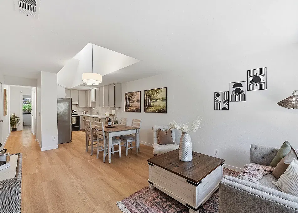 520 Felix Way