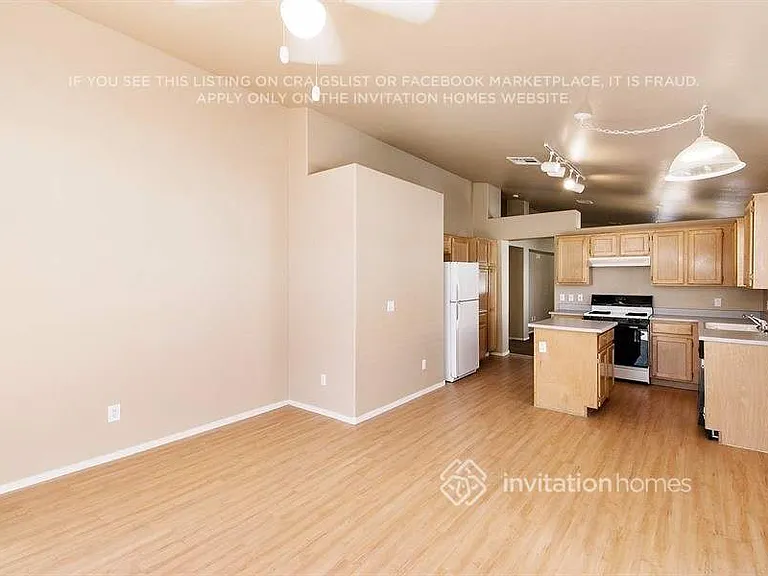 7285 Golden Star Ave — Photo 2