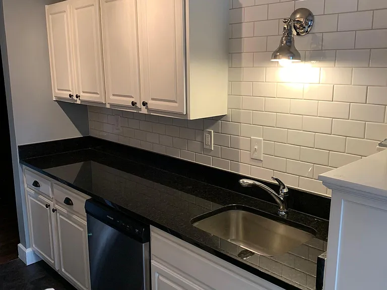2030 N Delaware St #11 — Photo 1