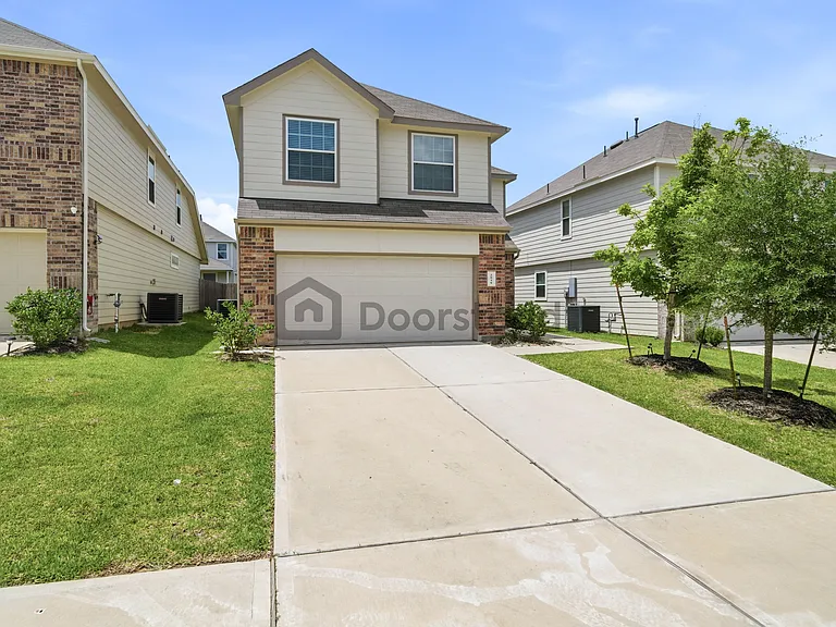 2935 August Mist Ct — Photo 2