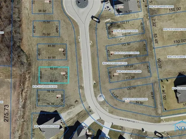 1536 Winterwood Ct, Bowling Green, OH 43402