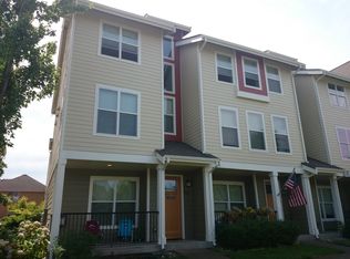 3131 SW Raymond St, Seattle, WA 98126