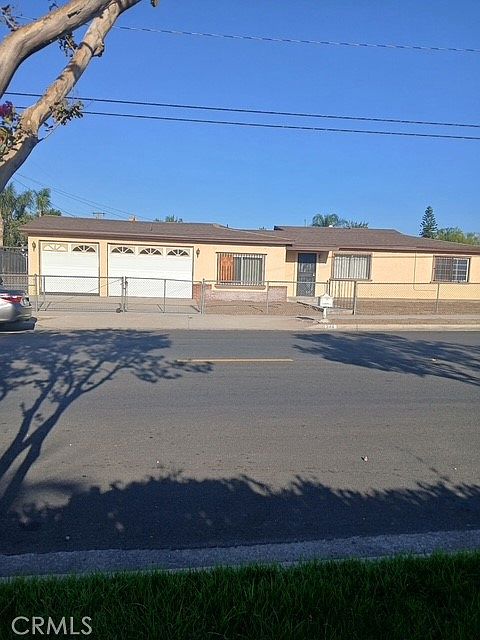 1st image of 344 N Lilac Ave