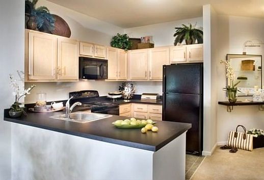 2nd image of 5234 Horseshoe Ln #5234