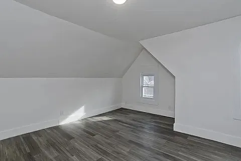 26 Huntington St #3 — Photo 5