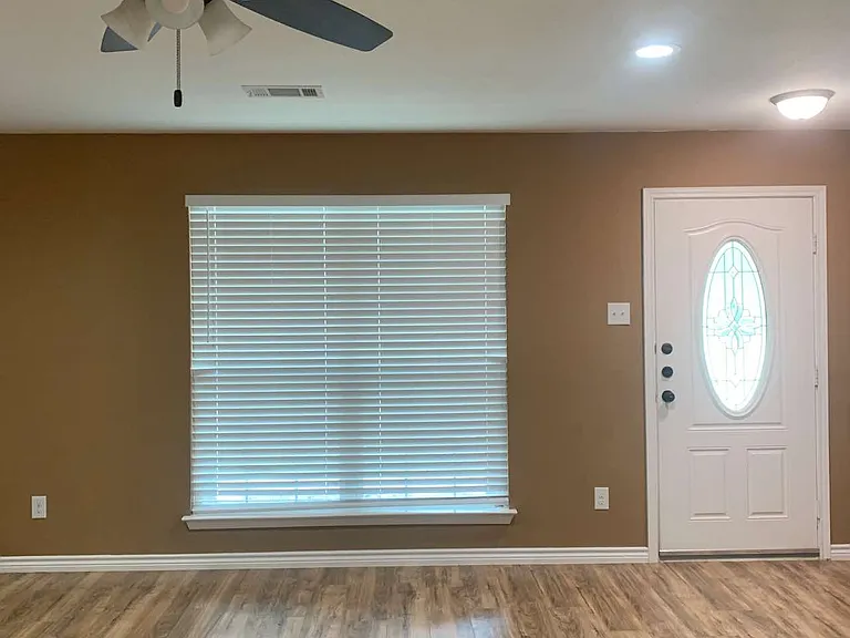 214 Braz St — Photo 11