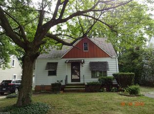 722 Wesley Dr, Berea, OH 44017
