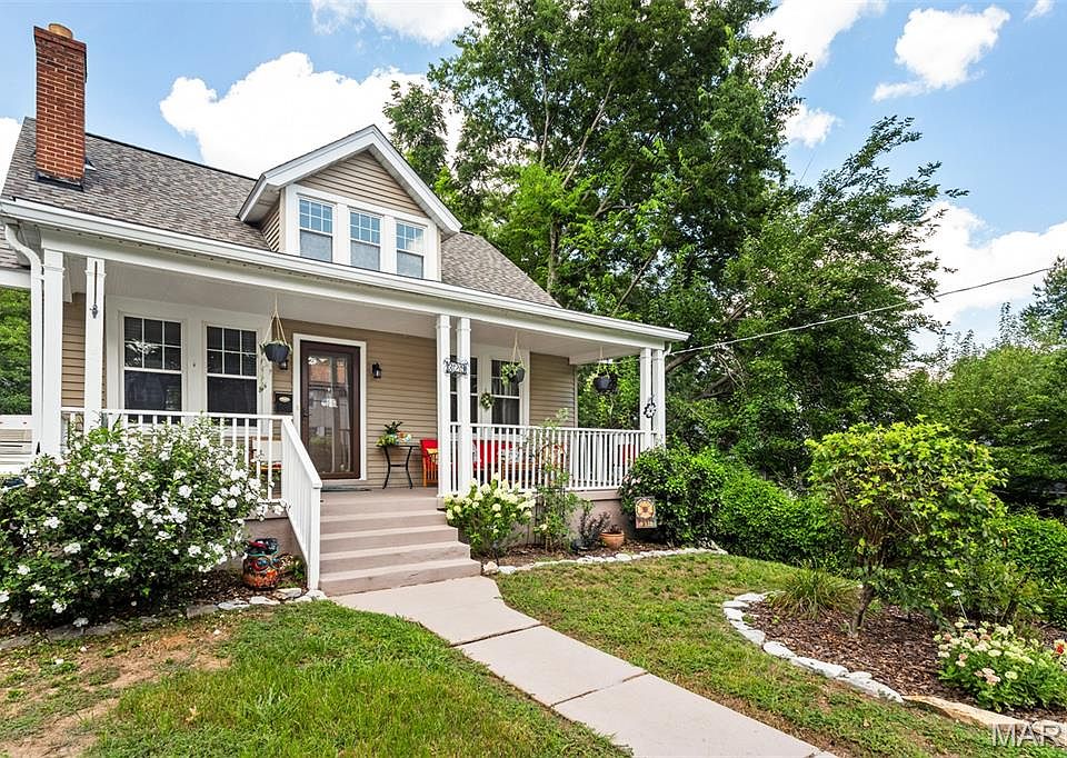 1st image of 329 Stark Ct