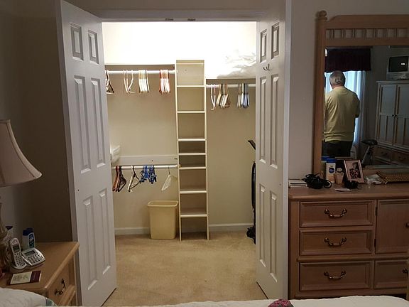 4th image of 3226 Warpath Dr