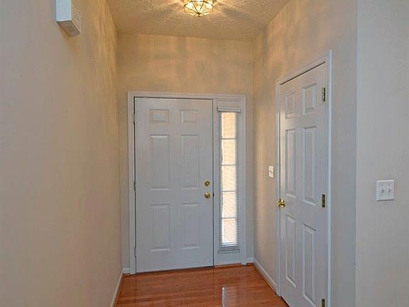 3rd image of 5522 Harbourside Dr