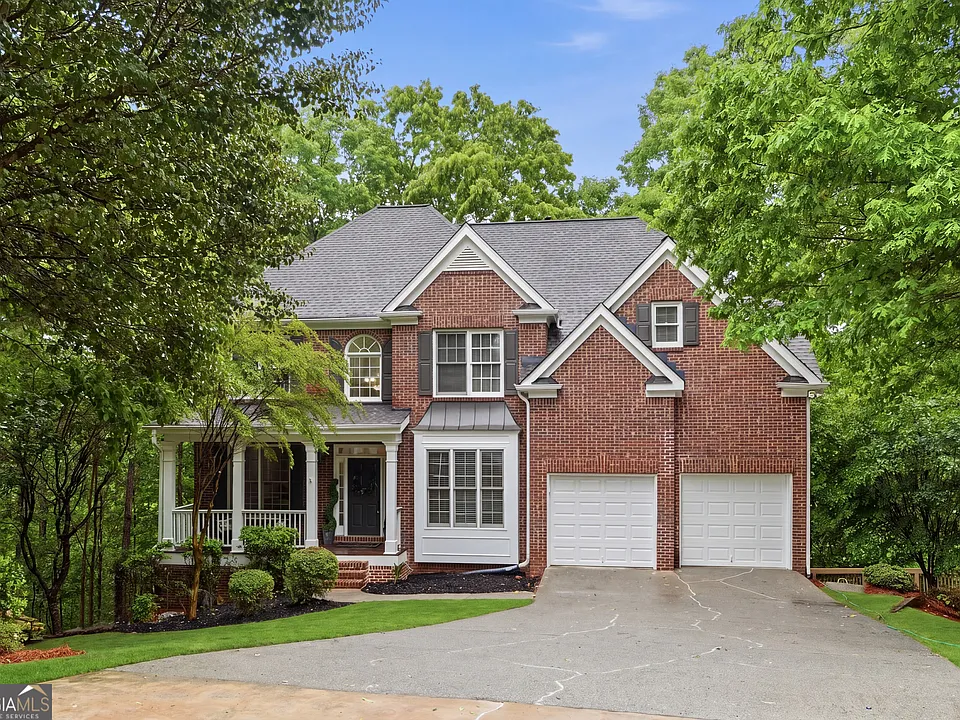 682 Montglade Ct