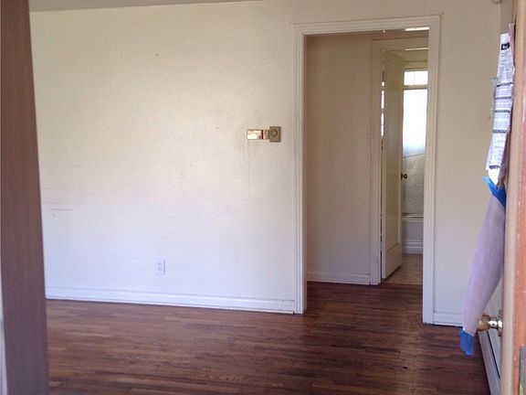2nd image of 7221 10th Avenue NE