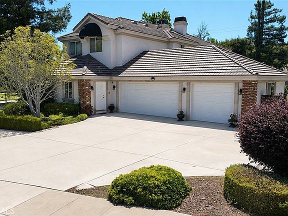 3rd image of 1675 N Quince Way