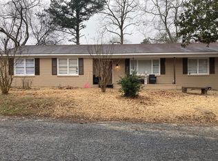 121 Woodall Dr, Macon, GA 31211