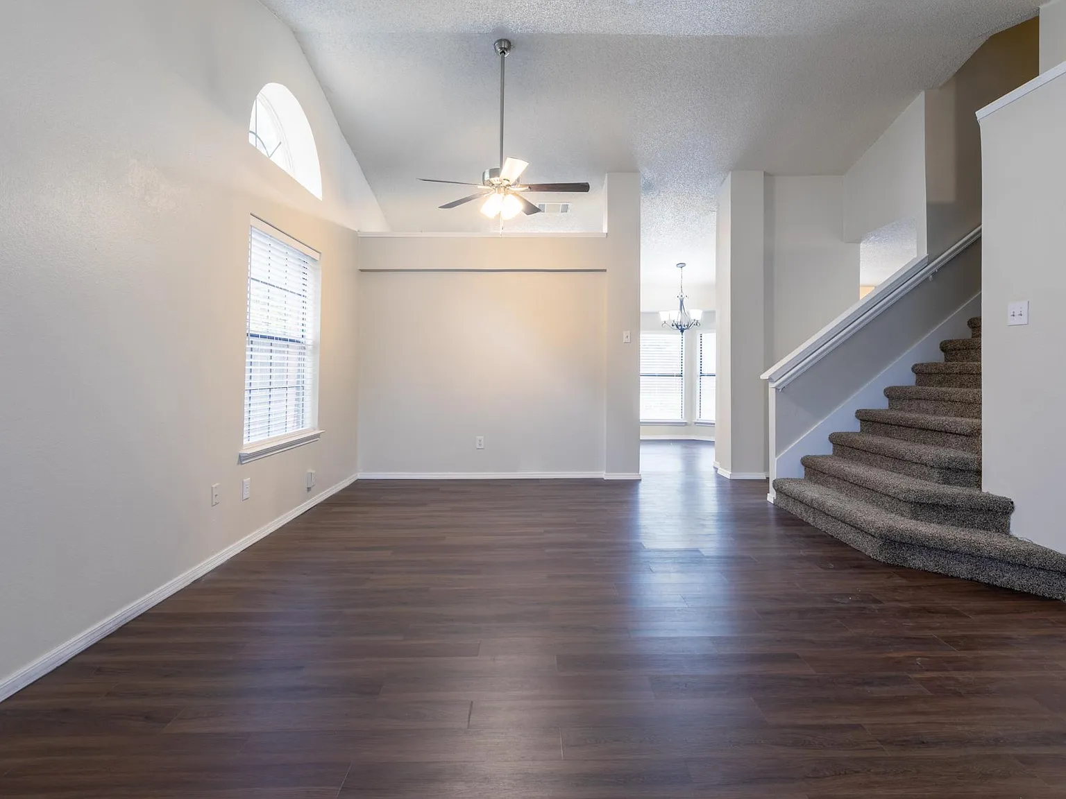 3 bed, 1635 sqft, $2,300 — Photo 4