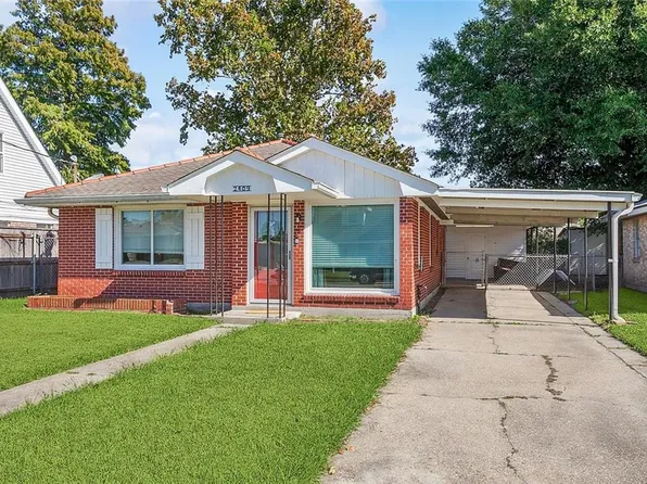 2409 Corinne Dr, Chalmette, LA 70043