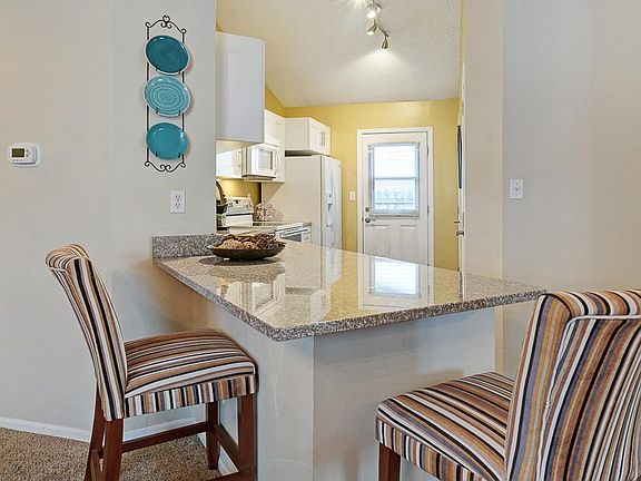 4th image of 3863 Maidens Larne Dr