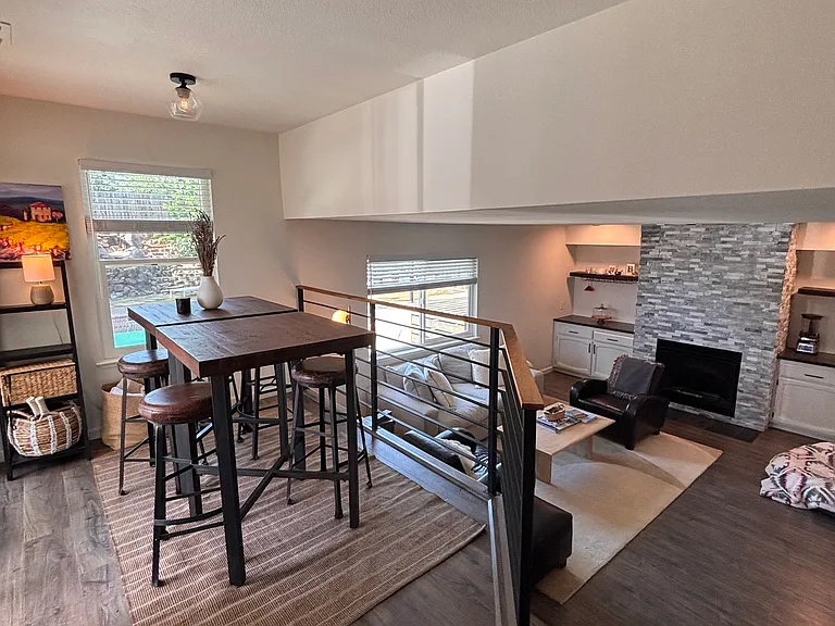 417 S Lexington Dr — Photo 5