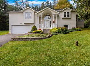 8536 Indian Hill Rd, Manlius, NY 13104