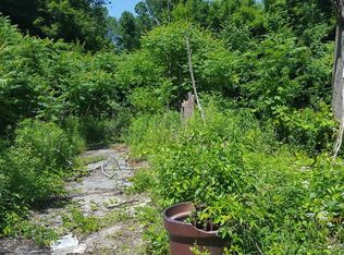 215 Shepard Rd, Sturbridge, MA 01566