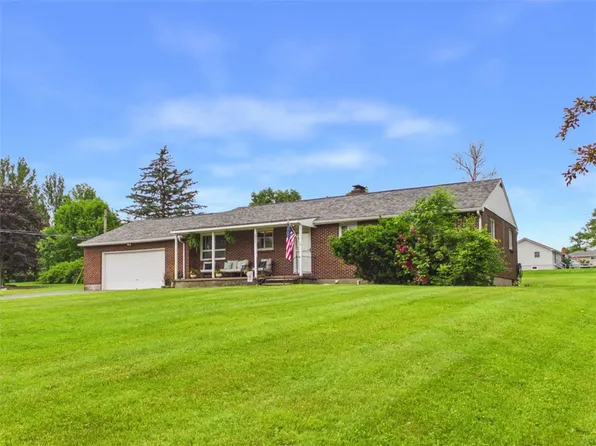 351 Cemetery Rd, Oswego, NY 13126