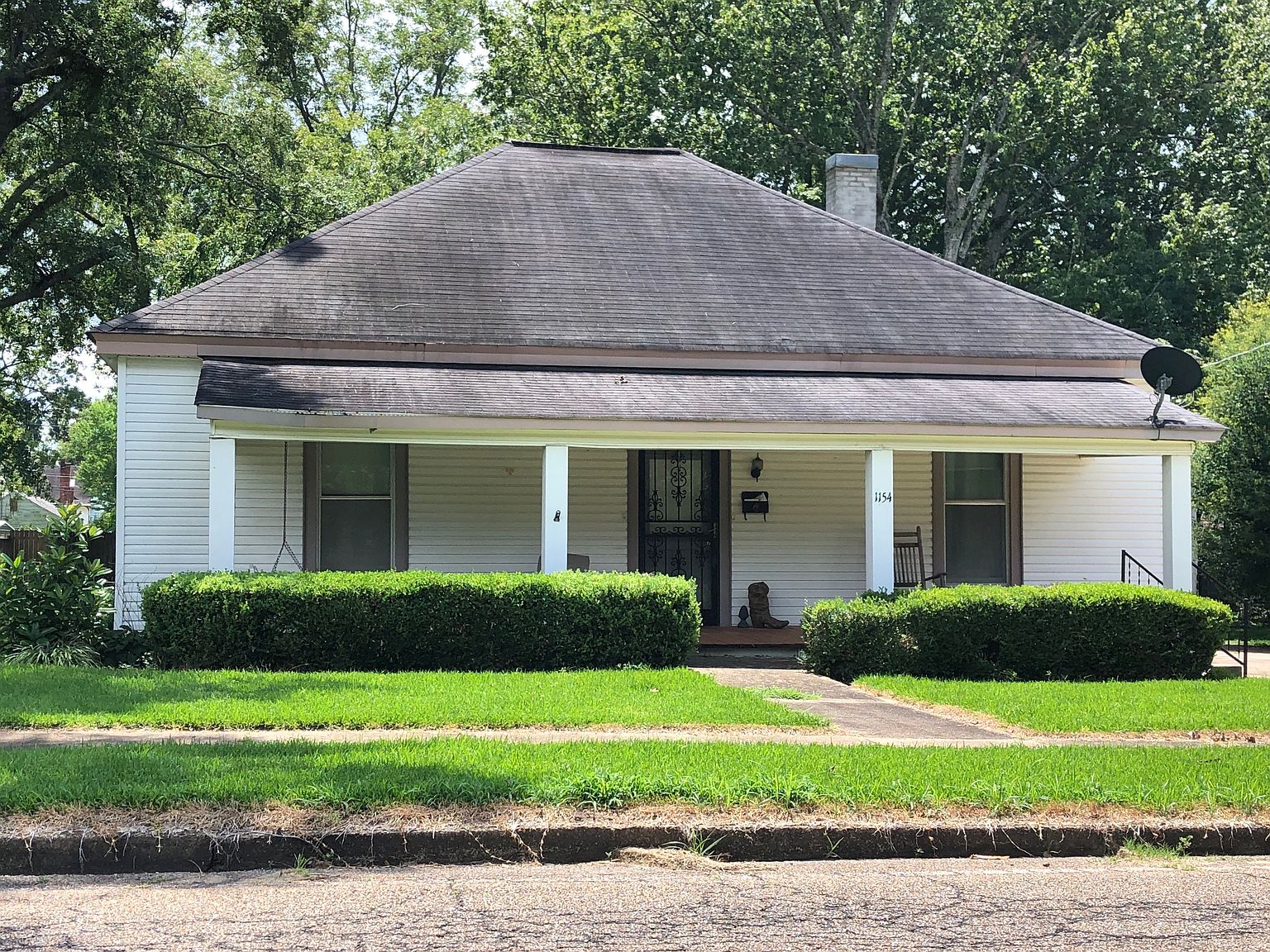 1154 E Broad St, West Point, MS 39773 Zillow