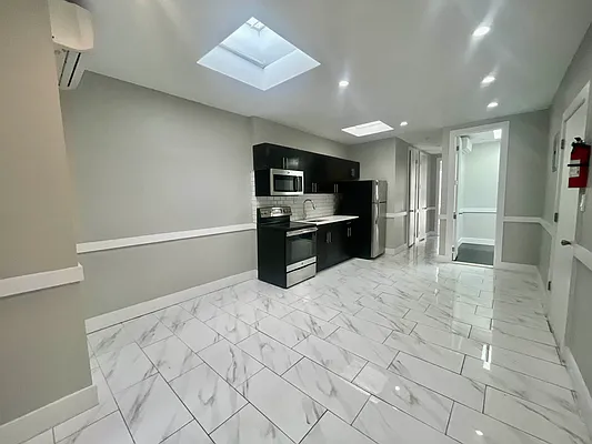 Rented by TorsX Inc | media 1