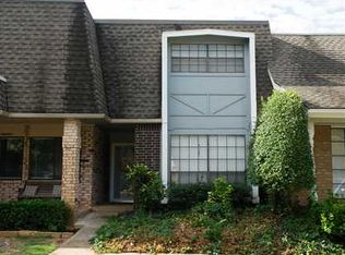 2916 Colonial Ln, Edmond, OK 73013